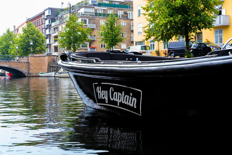 Copenhagen Canal tour and boat tours with Hey Captain