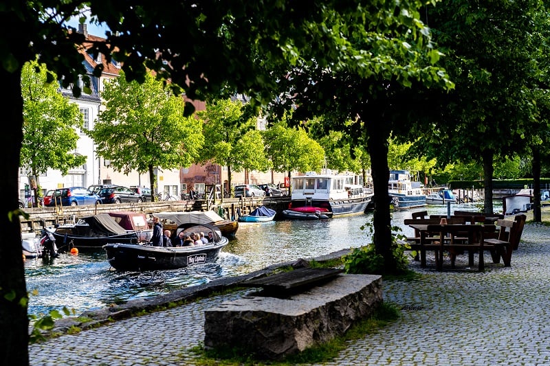 Copenhagen Canal tour - havnerundfart og kanalrundfart i københavn - boat tour copenhagen - Hey Captain 26