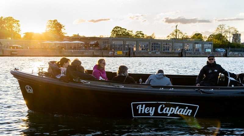 Kanalrundfart og havnerundfart i københavn med Hey Captain