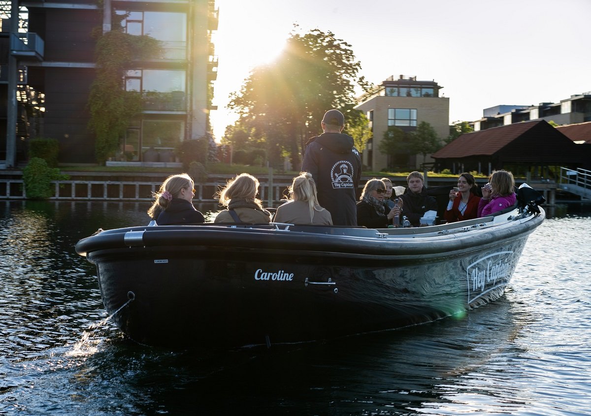 Copenhagen Canal tour - havnerundfart og kanalrundfart i københavn - boat tour copenhagen - Hey Captain 8
